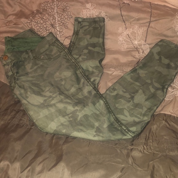 Reversible camouflage skinny  pants - Picture 3 of 7